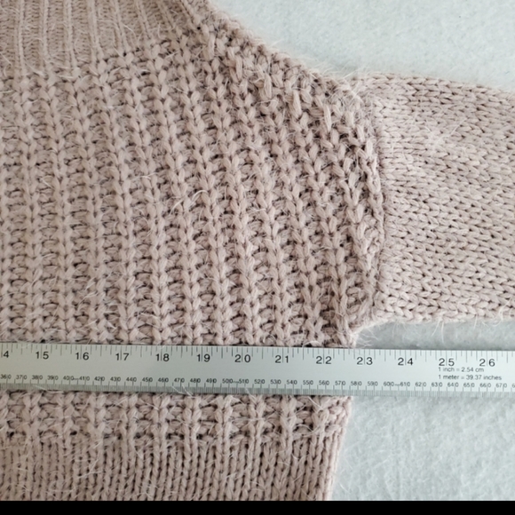 Off the shoulder pink sweater m/l - Picture 5 of 5